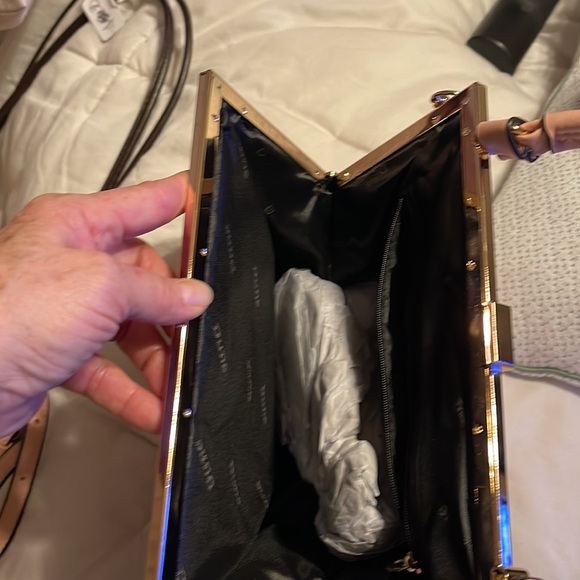 Excellent condition, Dunne bag - Picture 5 of 11